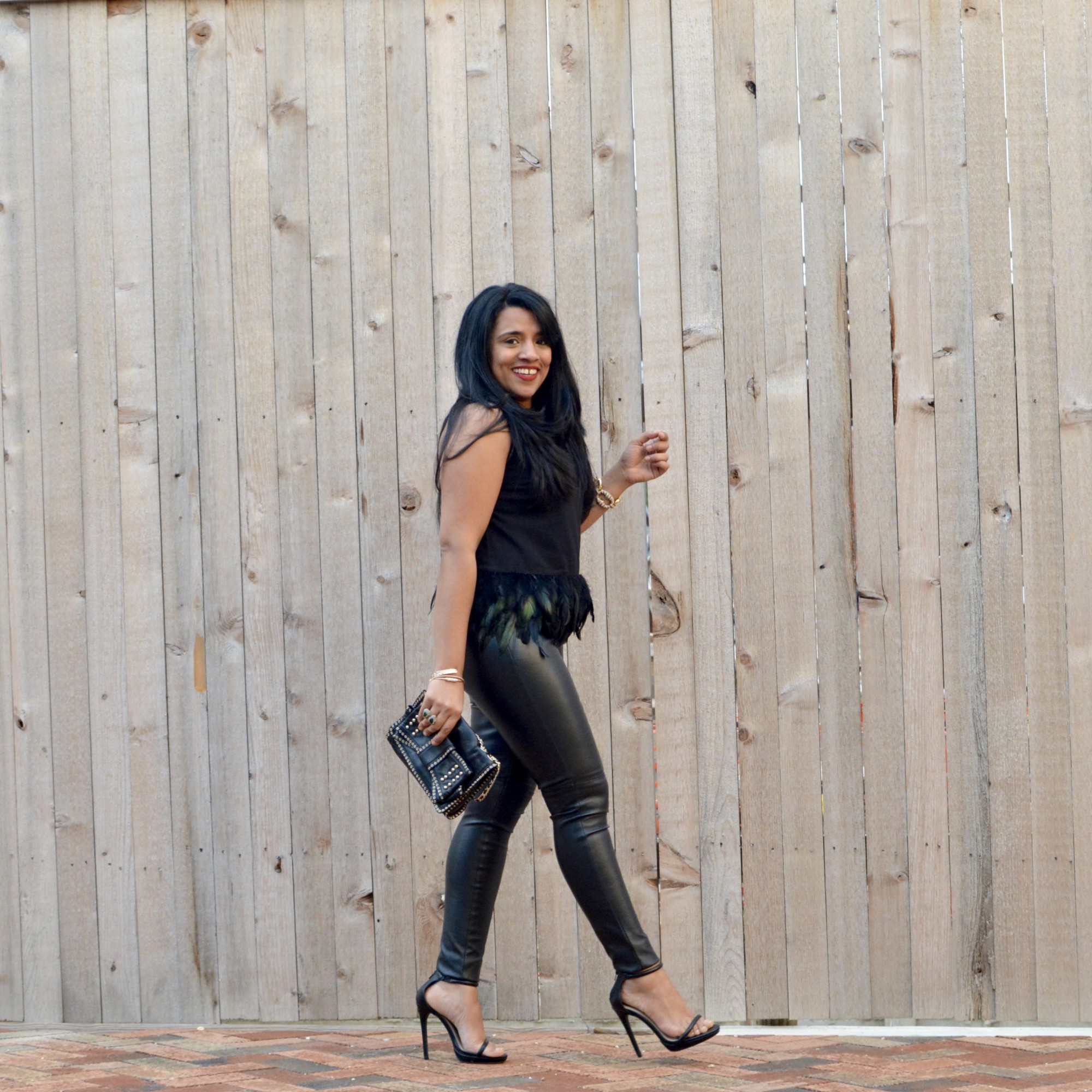 leather-outfit-ideas-women