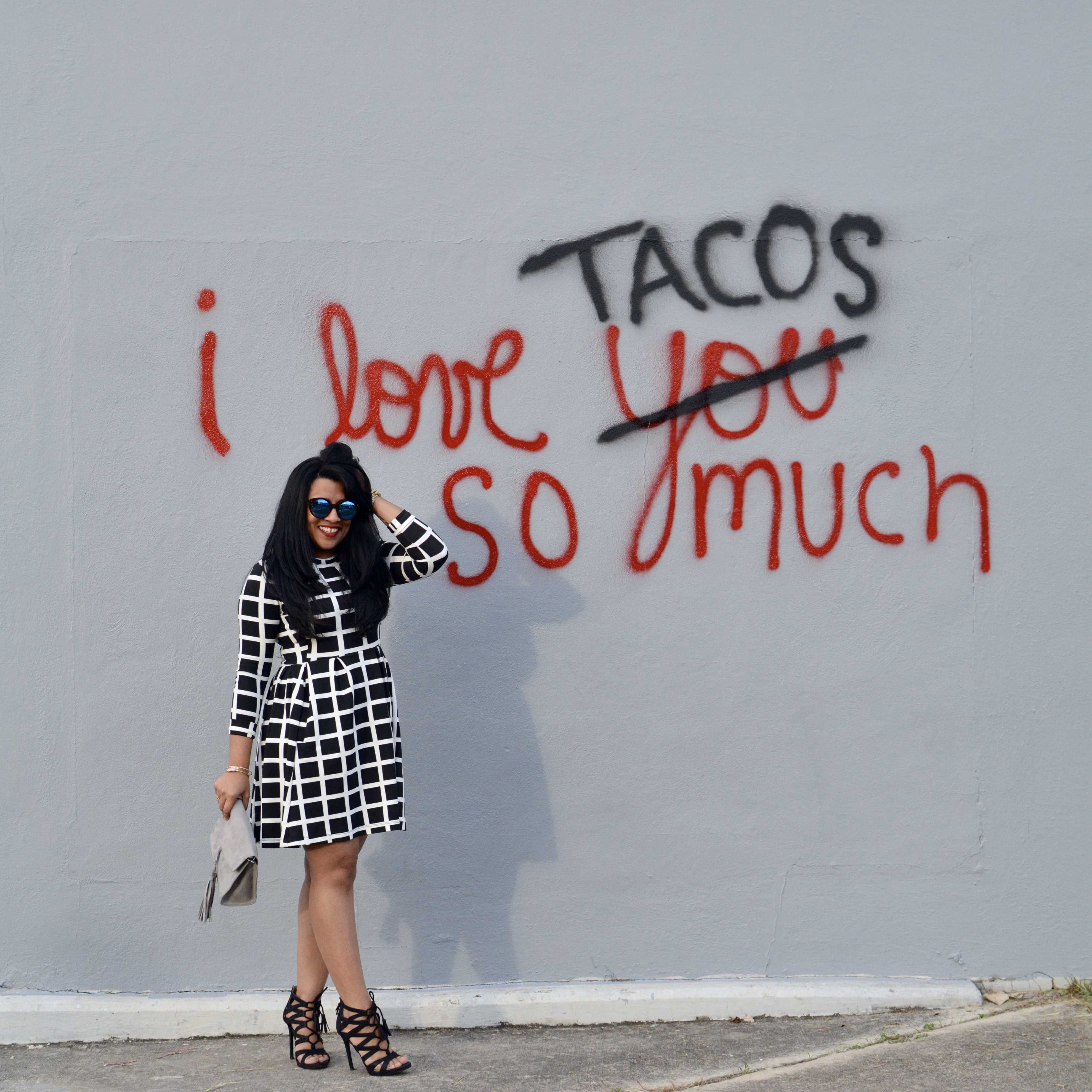 black-and-white-outfit